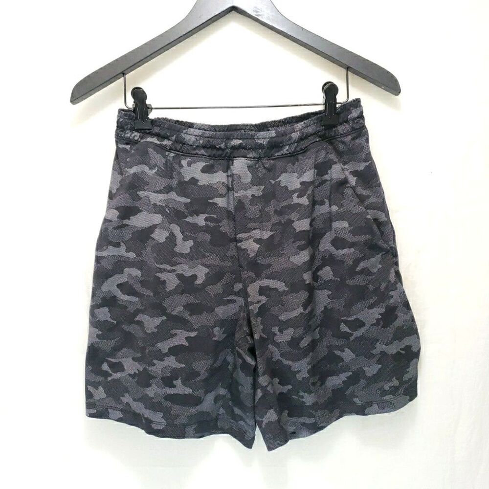 Lululemon Women Pace Breaker Shorts Gray Camo Lined Athletic Run Gym Mesh Pocket